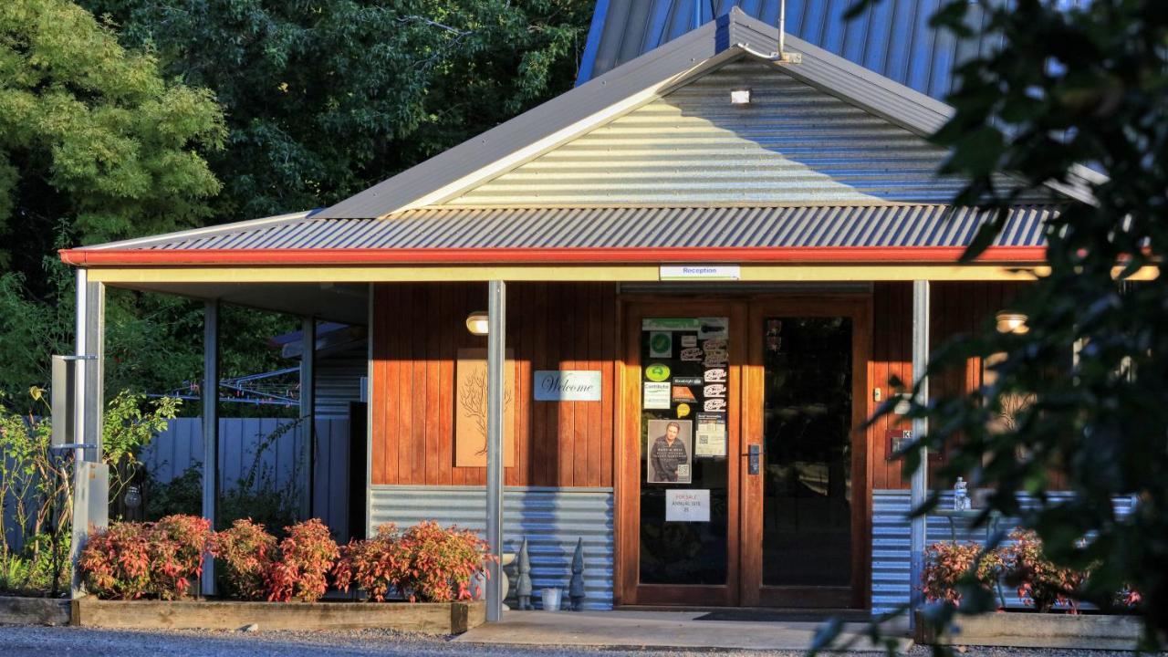 Big4 Porepunkah Holiday Park Bright Buitenkant foto
