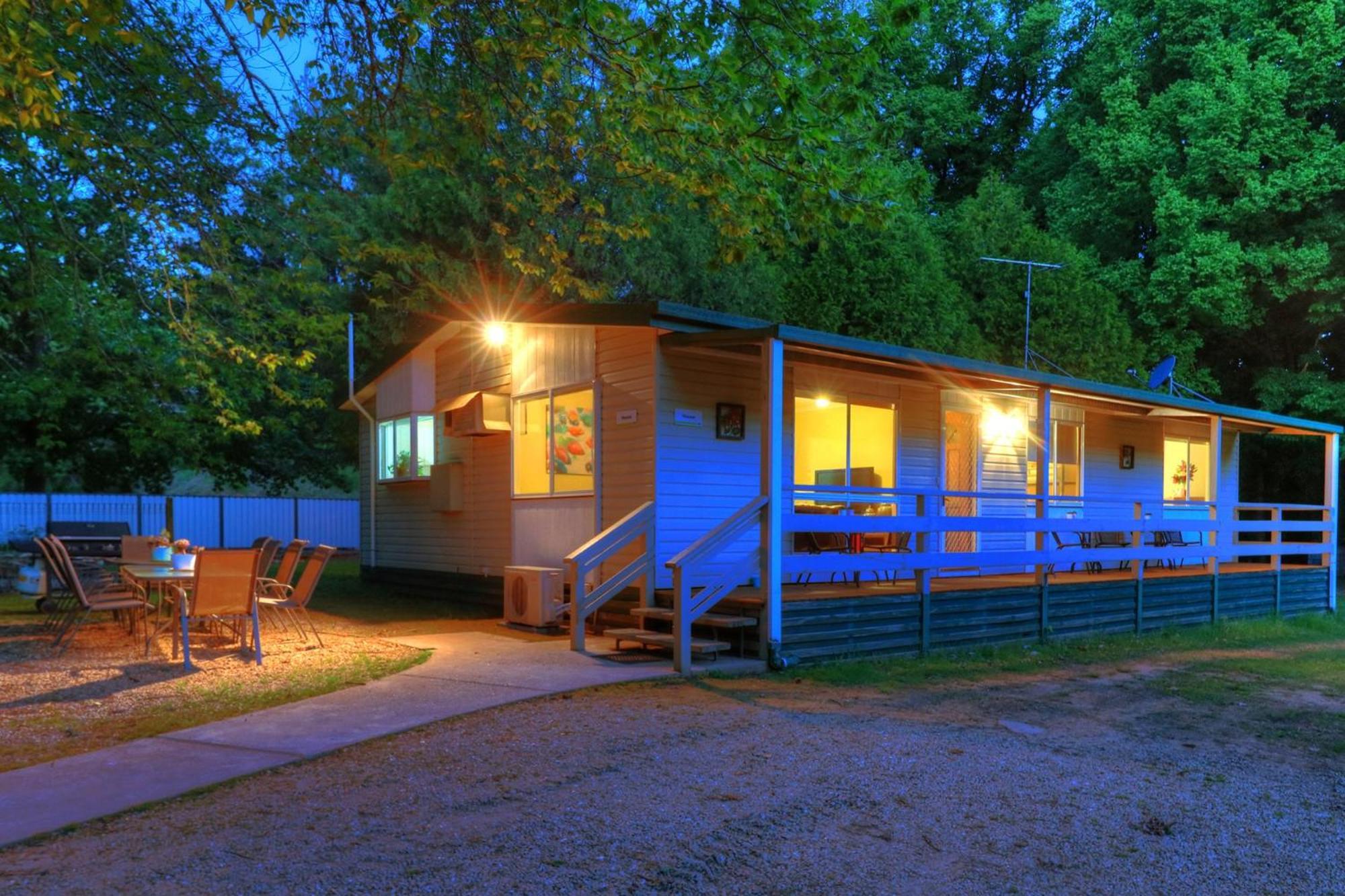 Big4 Porepunkah Holiday Park Bright Buitenkant foto